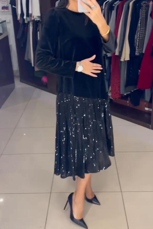 Round Neck Long Sleeve Velvet Sequin Ruffle Midi Dress 4