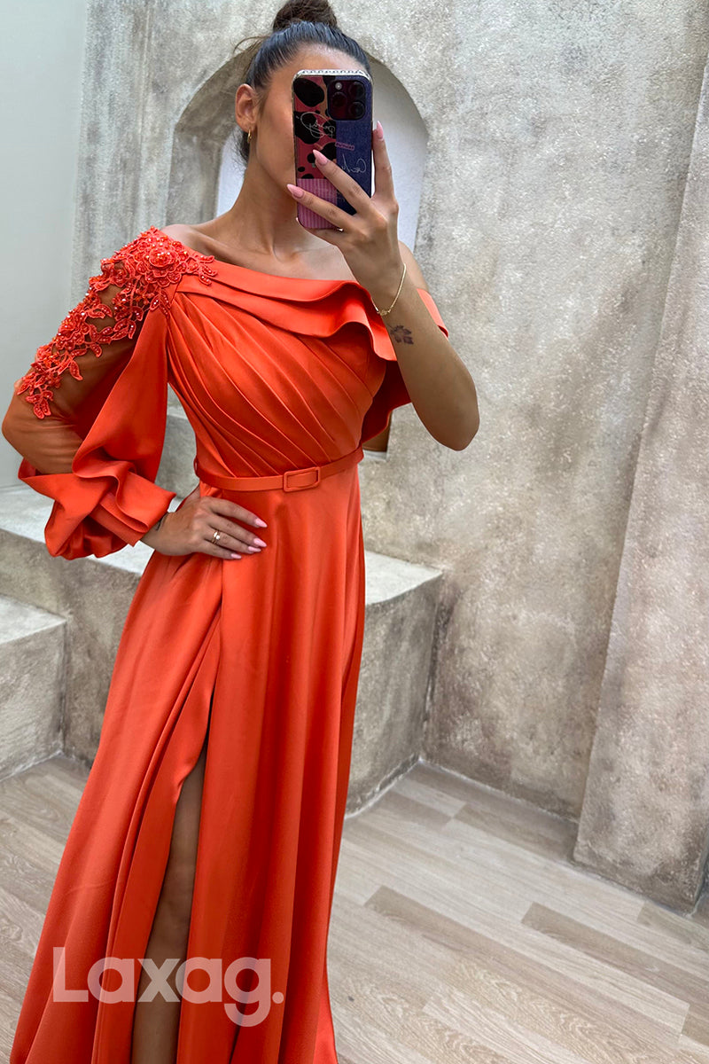 22077 - A Line Scoop Appliques Ruched Long Formal Prom Dress with Slit