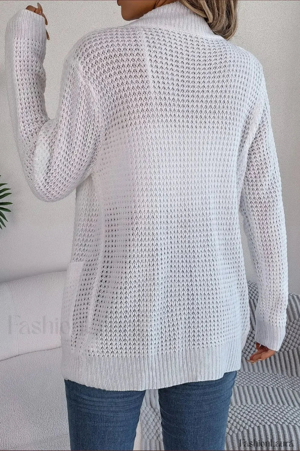 Loose Knit Pocket Cardigan