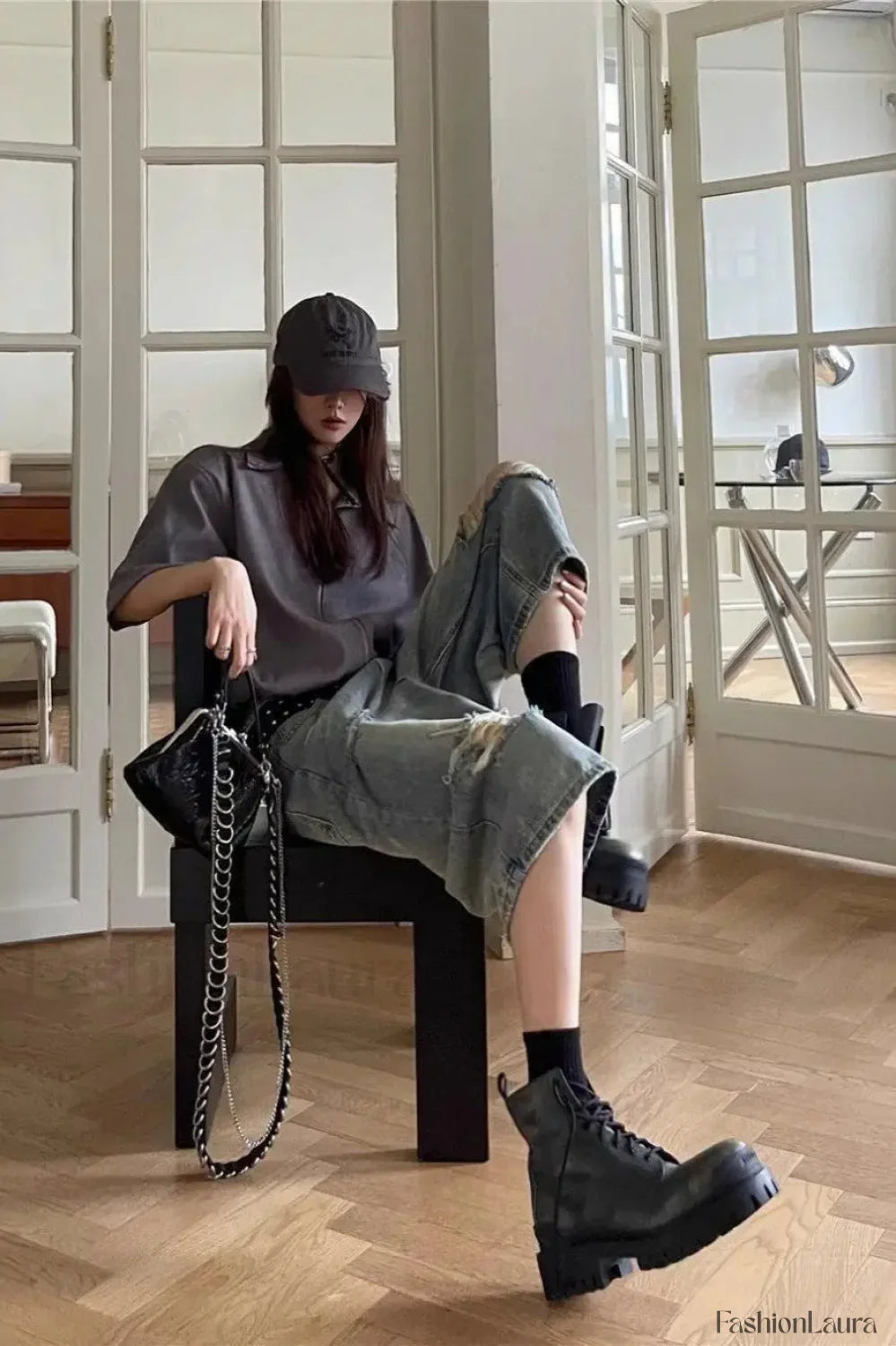 Loose Ripped Capri Wide Leg Jeans