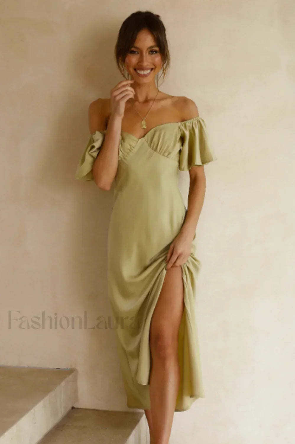 Louisa Elegant Midi Dress S / Olive