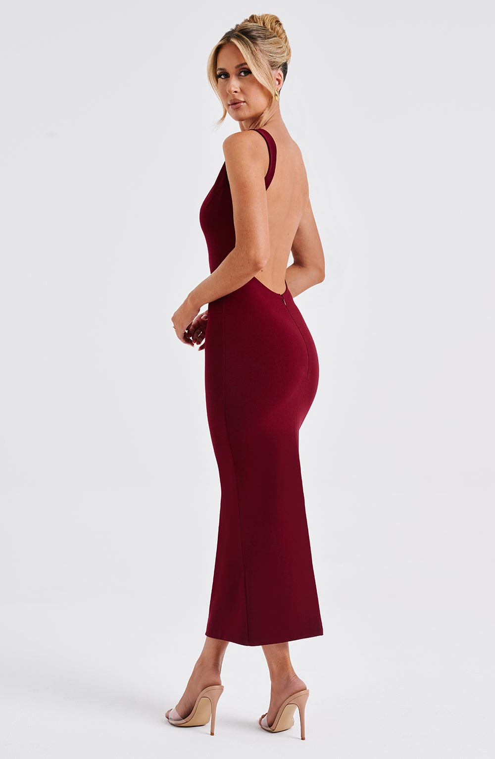 Deep V-Neck Sleeveless Bodycon Midi Dress 8