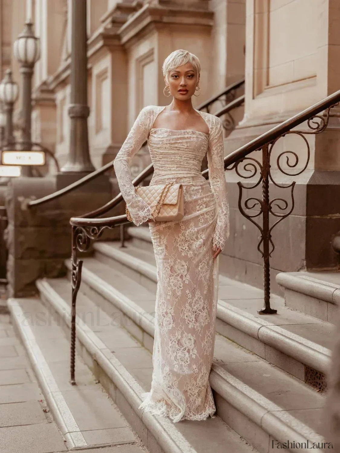 Maxi Women Clothing 2024 Lace Up White Wedding Events Elegant Lace Detachable Cape Party Dress