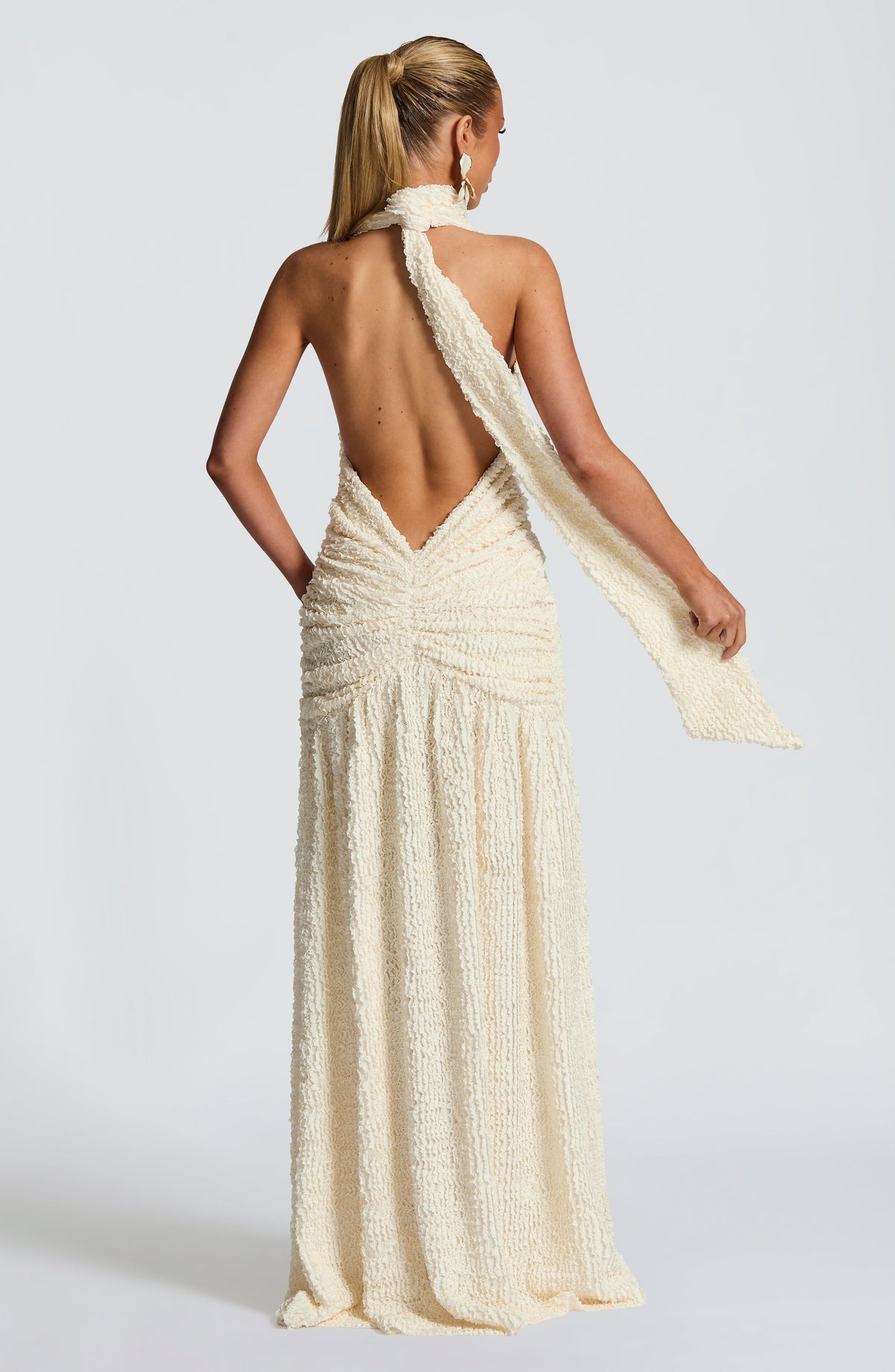 Textured Plunge Halter Neck Ruched Waist High Split Maxi Dress 4