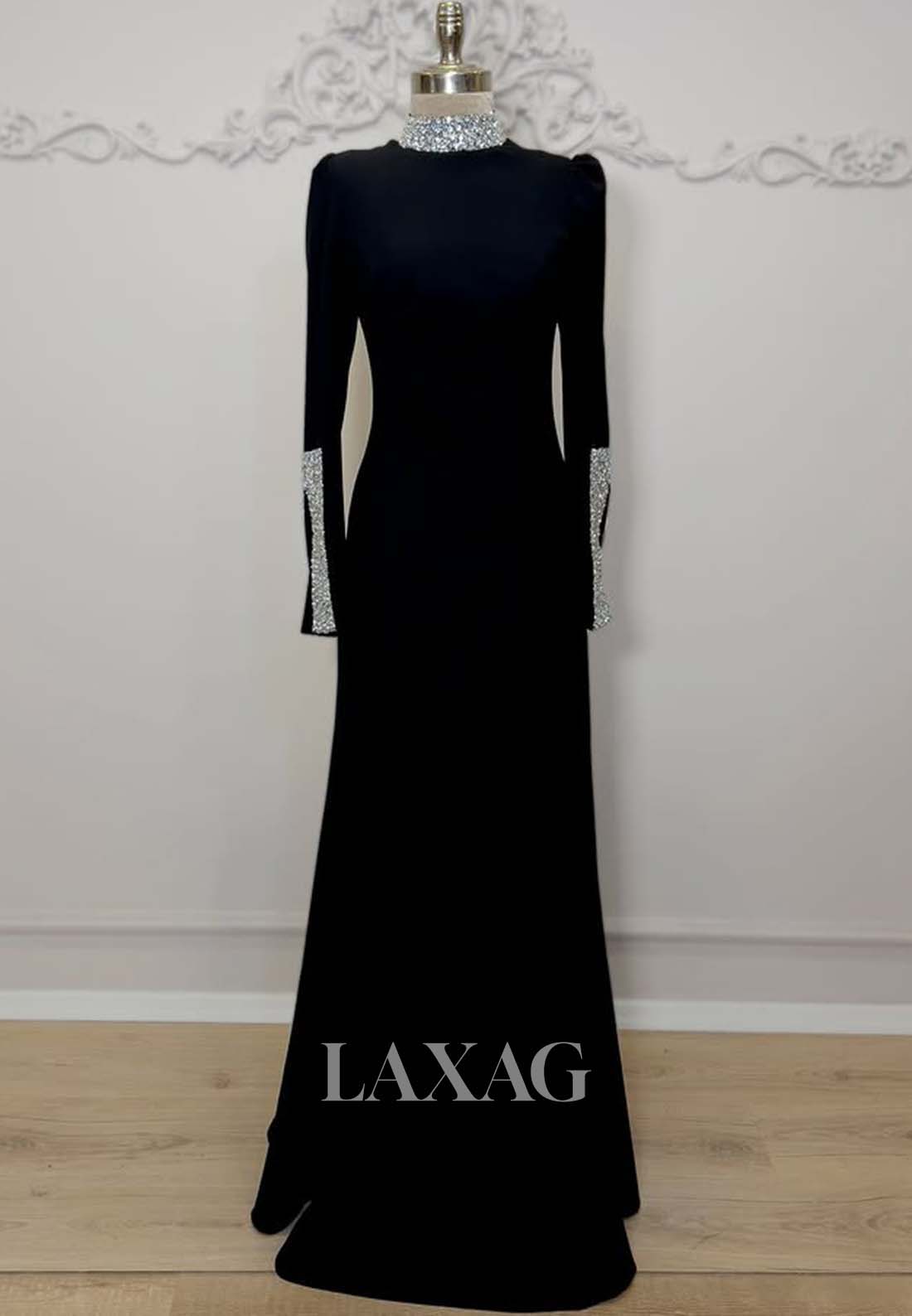 Beaded High-Neck Long-Sleeves Fitted Evening Dress Pleated Satin Floor-Length Formal Gowns