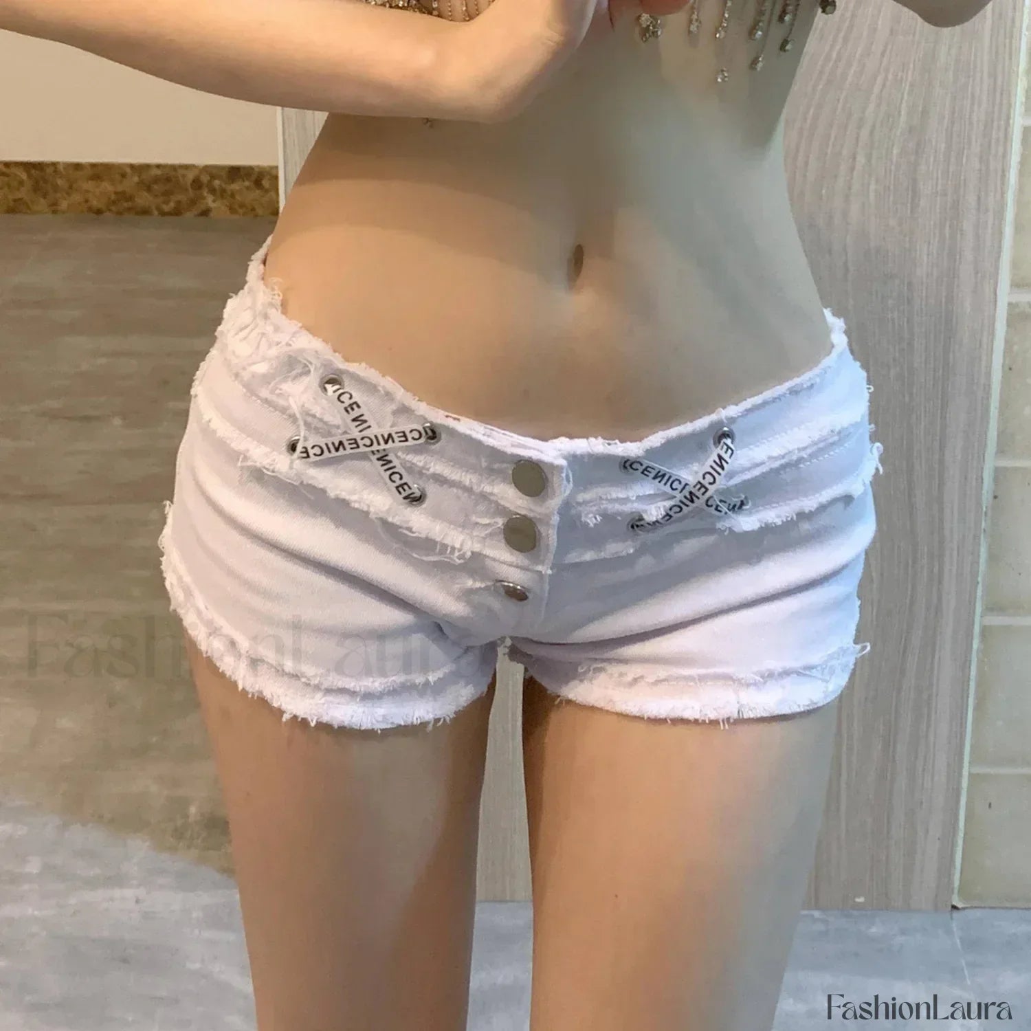 New European and American Y2K Nightclub Button Denim Shorts