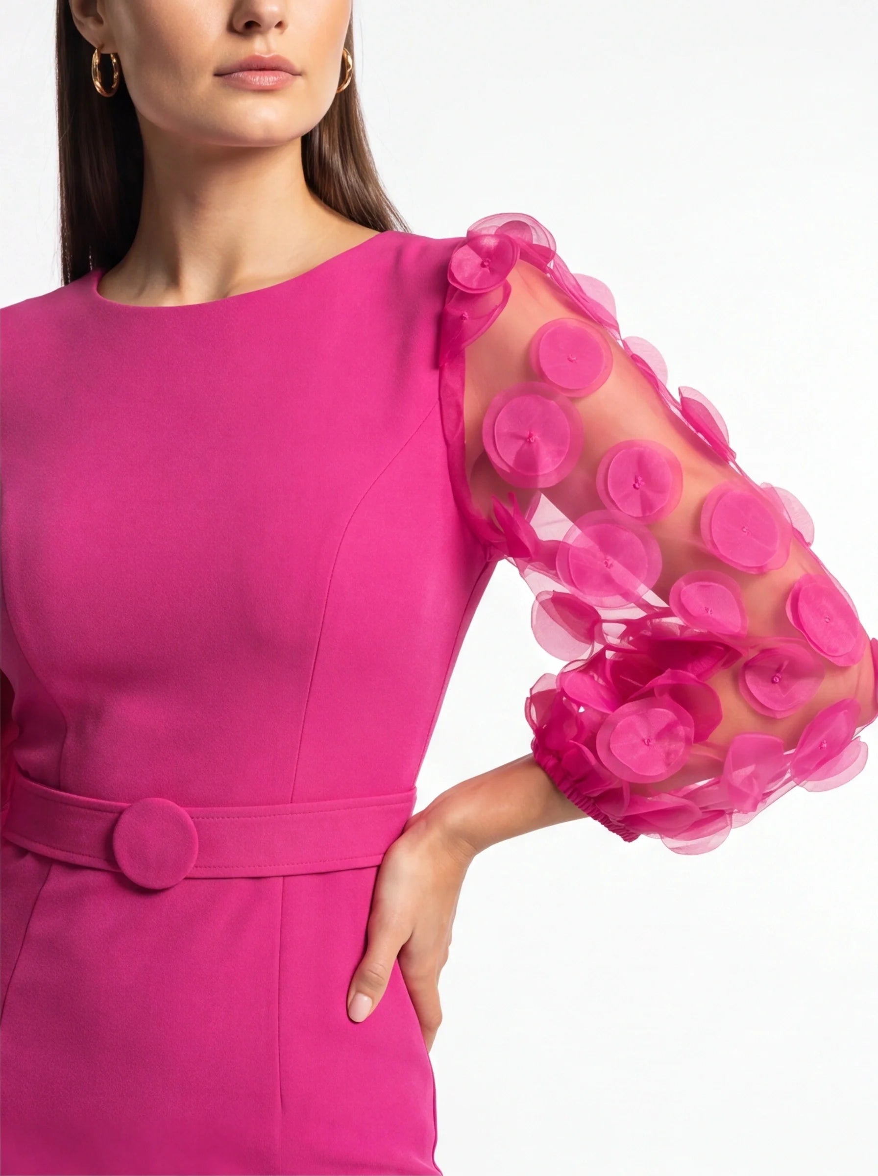 Elegant Chic Women's Dress with Flattering Fit and Timeless Design