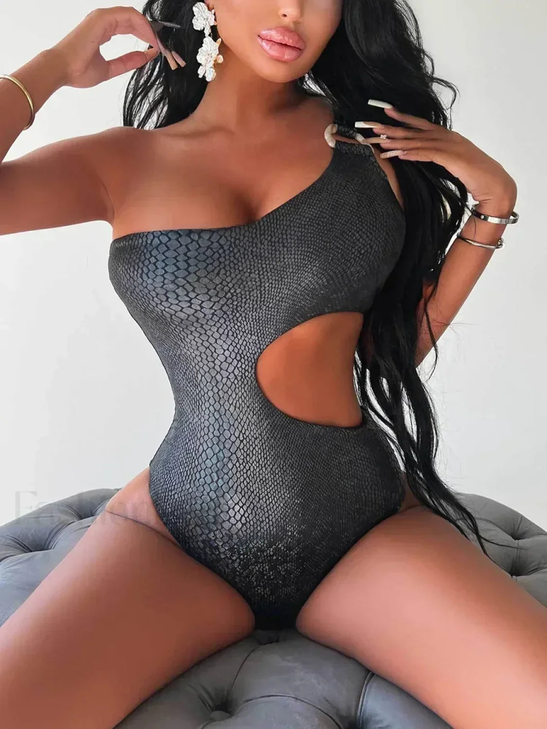 One Shoulder Trikini High Cut One Piece Snake / S