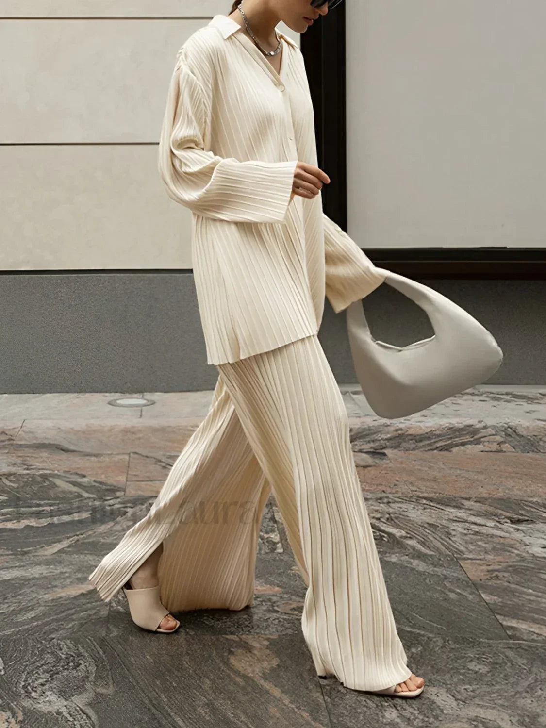 Oversized Leisure Pleat Pockets Modern Two Piece Pants Set Off White / XS Pant Sets