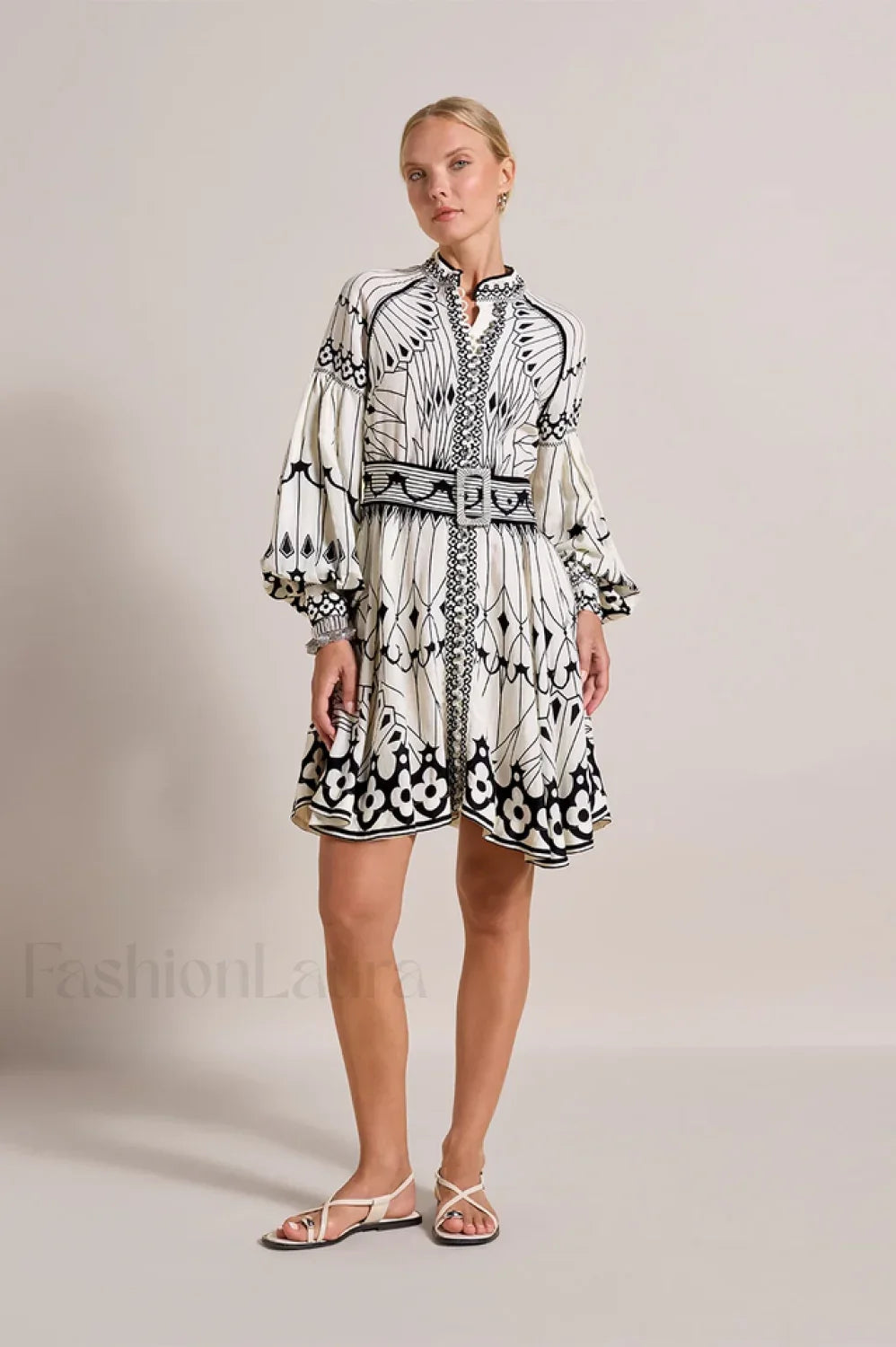 Pernilla Elegant Short Dress