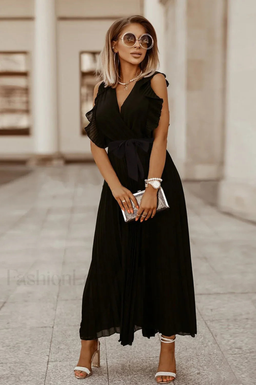 Pleated Elegant Maxi Dress