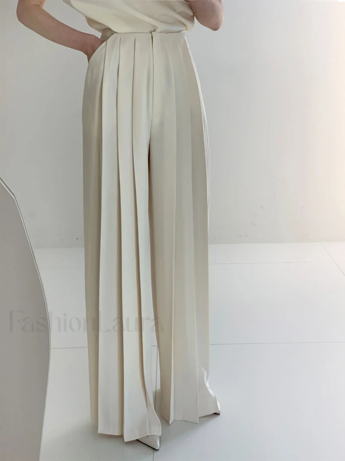 Pleated High Waist Wide Leg Pants White / XS Pants