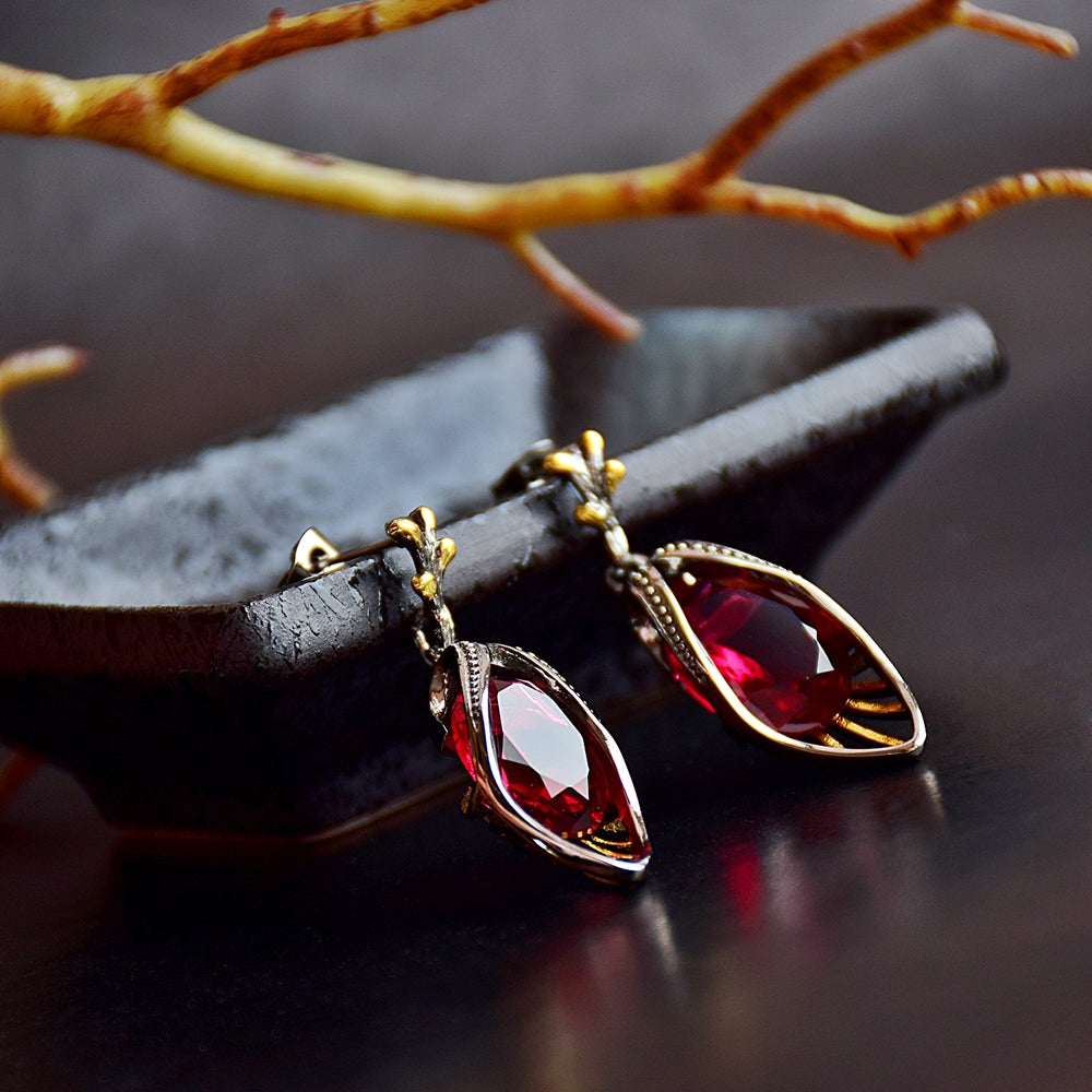 Vintage Geometric Delicate Feminine Red Woman Earrings