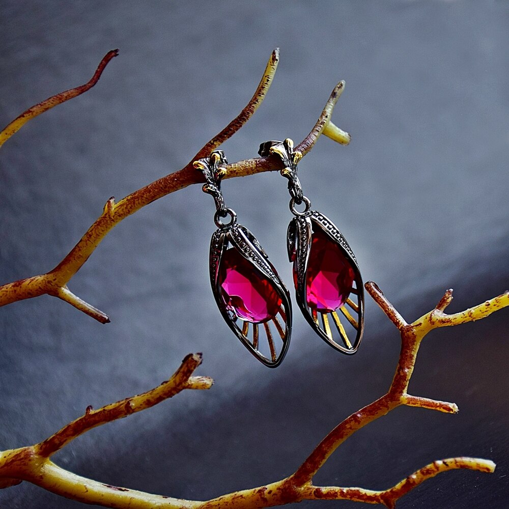 Vintage Geometric Delicate Feminine Red Woman Earrings