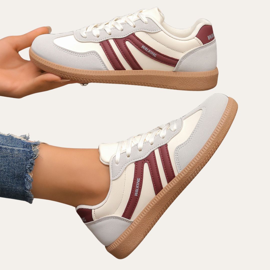 Lace Up Gum Sole Low Top Retro Sneakers