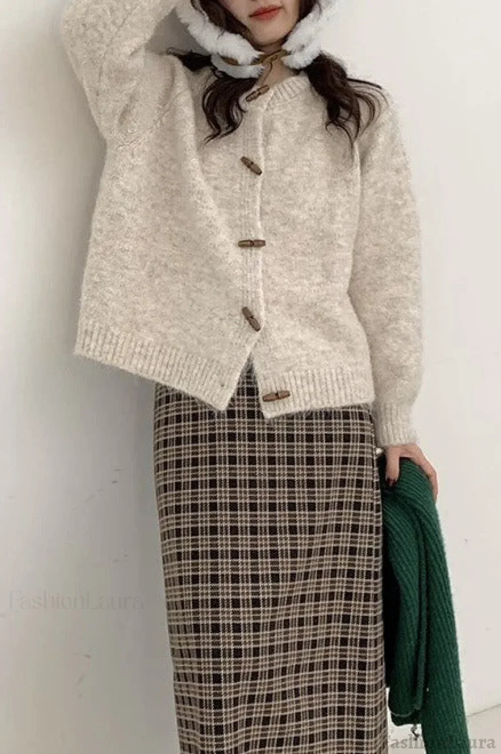 Relaxed Toggle Cardigan Beige / One Size