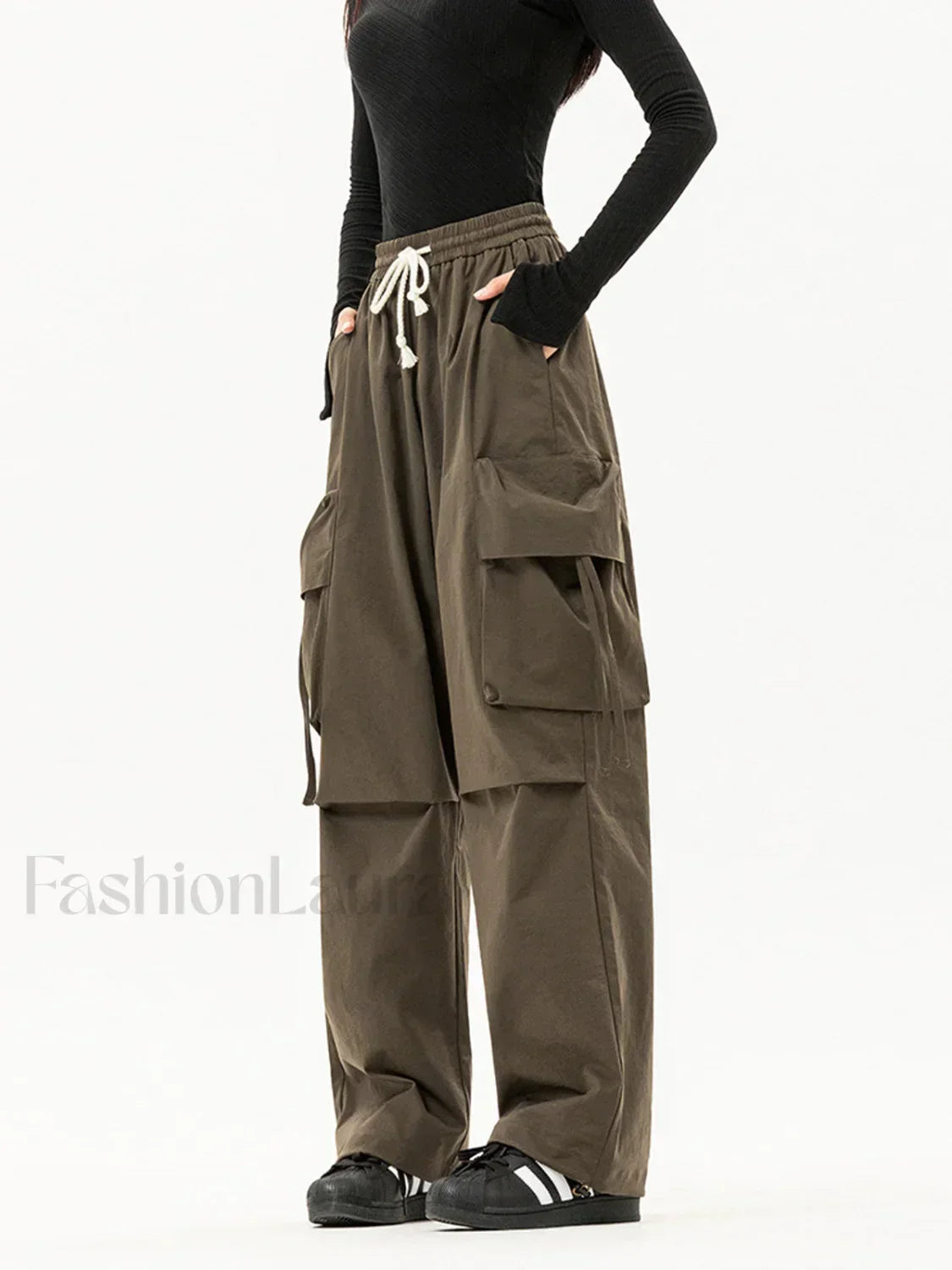 Release Me Graceful Pockets Cargo Pants