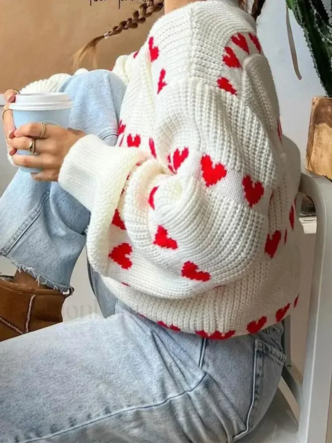Round Neck Long Sleeved Heart-shaped Women Autumn Winter Knitwear Soft Warm Sweater