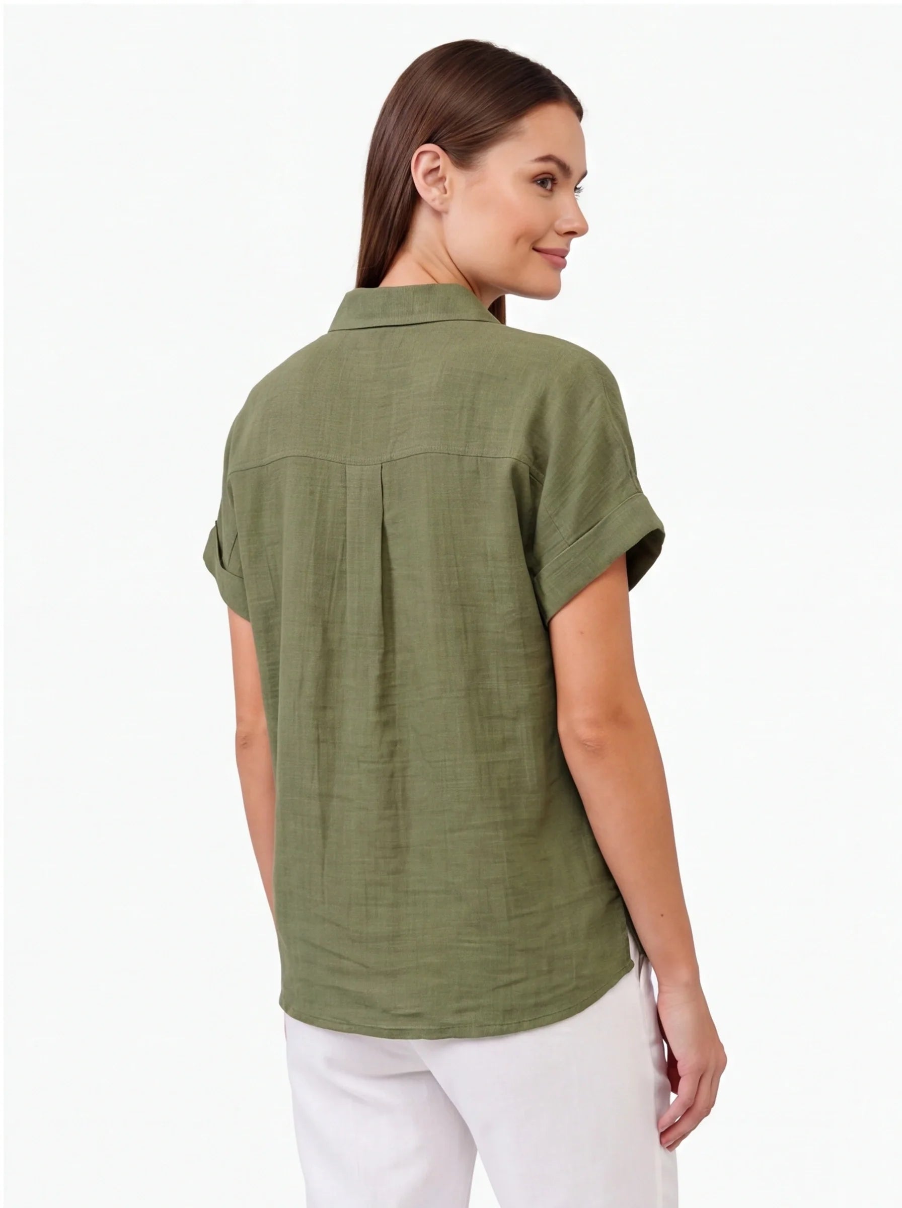 Stylish Lightweight Linen Blouse with Breathable Fabric and Tailored F