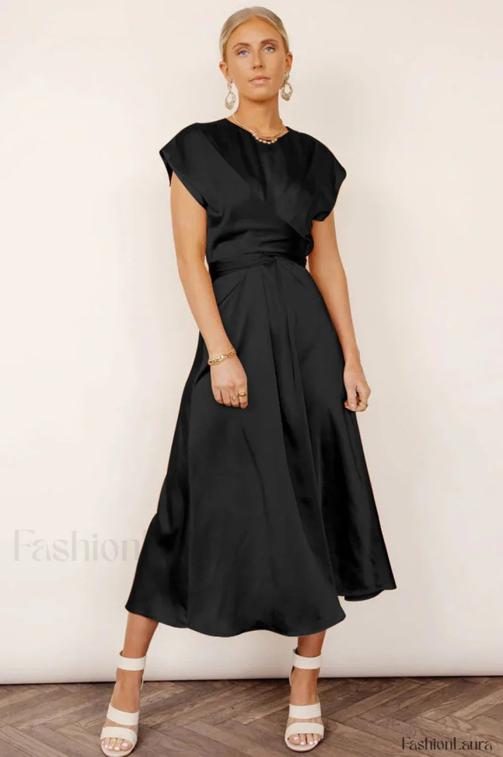 Scoop A-line Stylish Satin Bridesmaid Dress