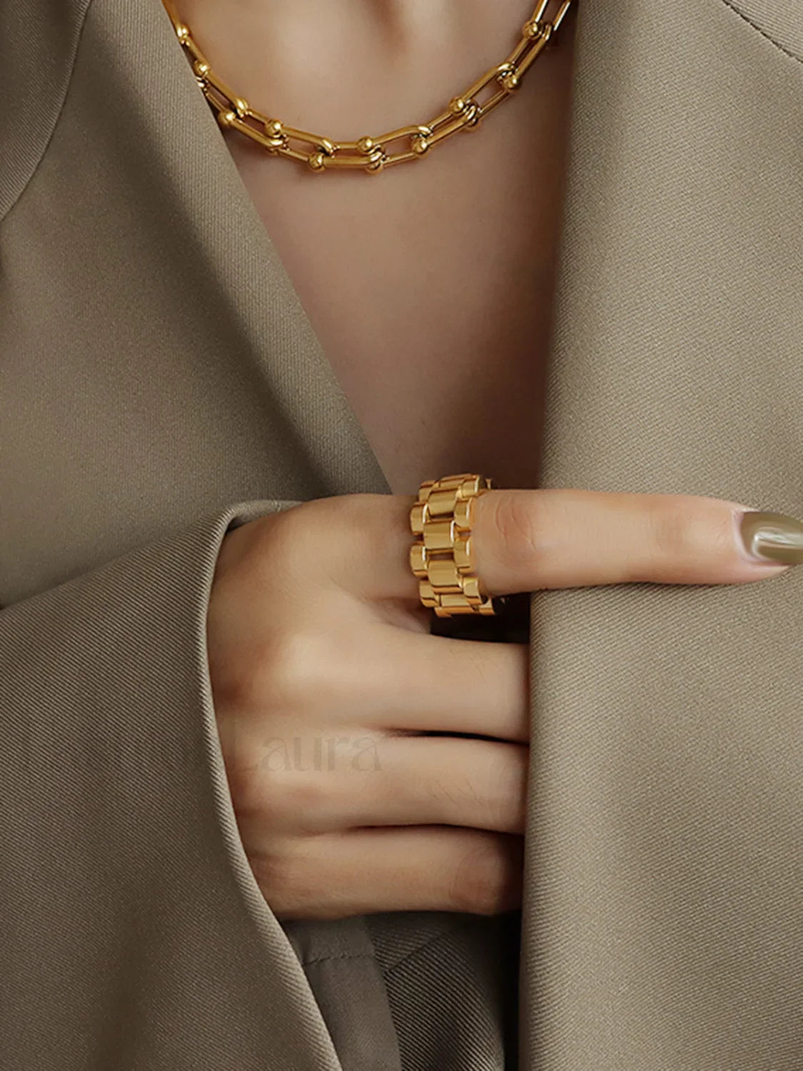 Secret Charming Holds Ring Gold / S Rings