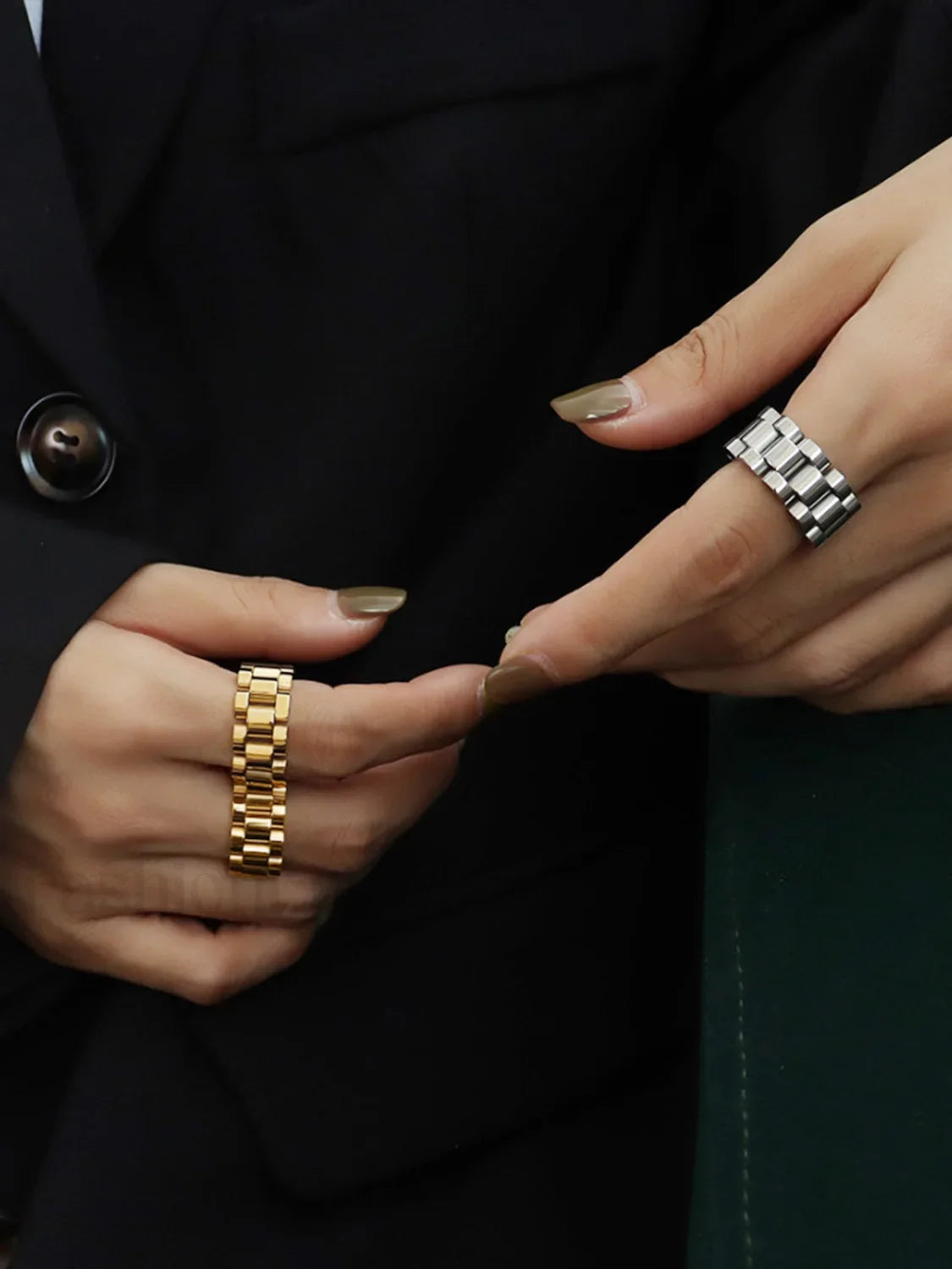 Secret Charming Holds Ring