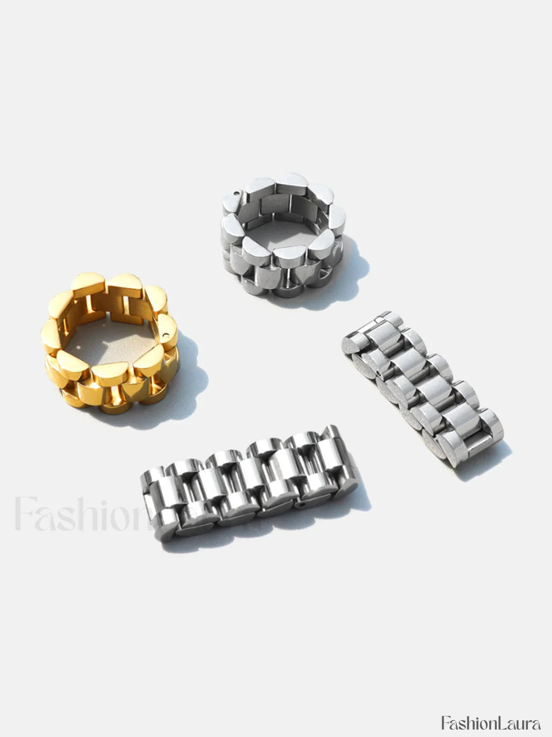 Secret Charming Holds Ring