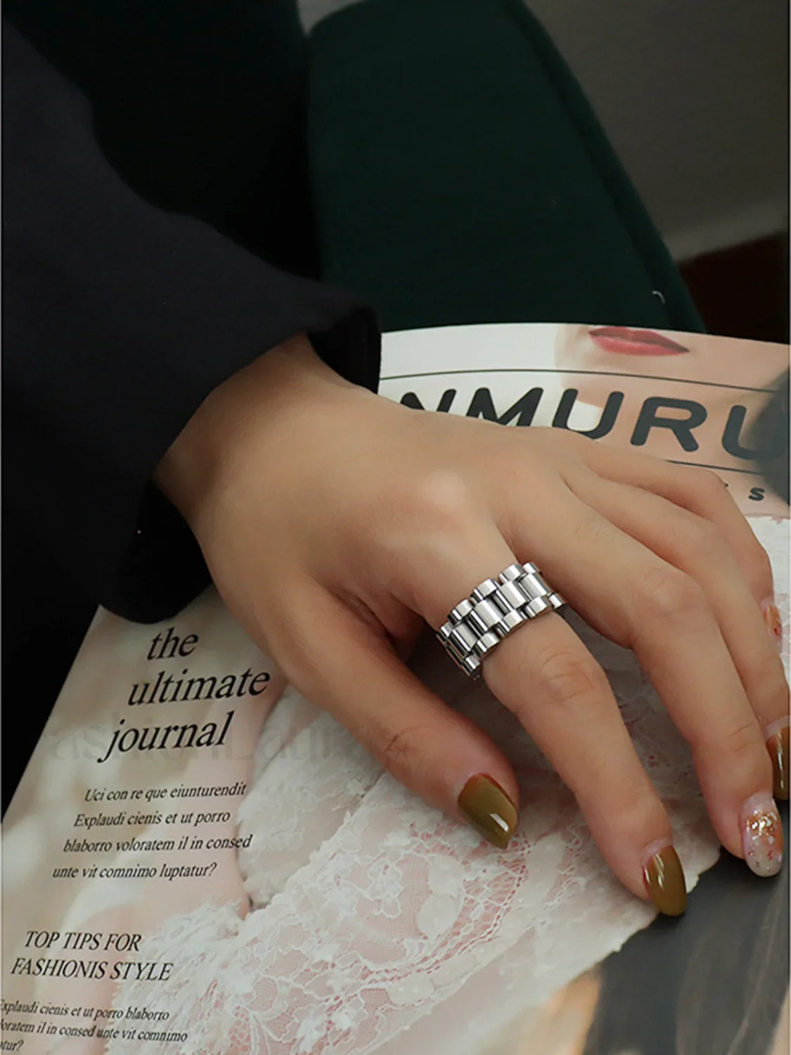 Secret Charming Holds Ring