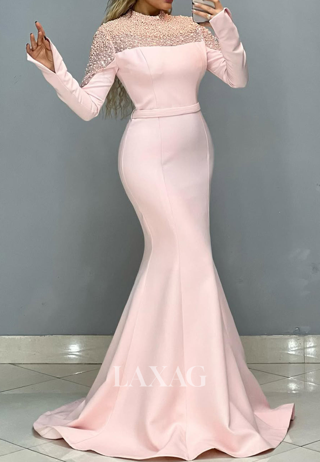 High Scoop-Neck Long Sleeves Formal Gowns Beaded Pearls Mermaid Prom Dress with Sweep Train