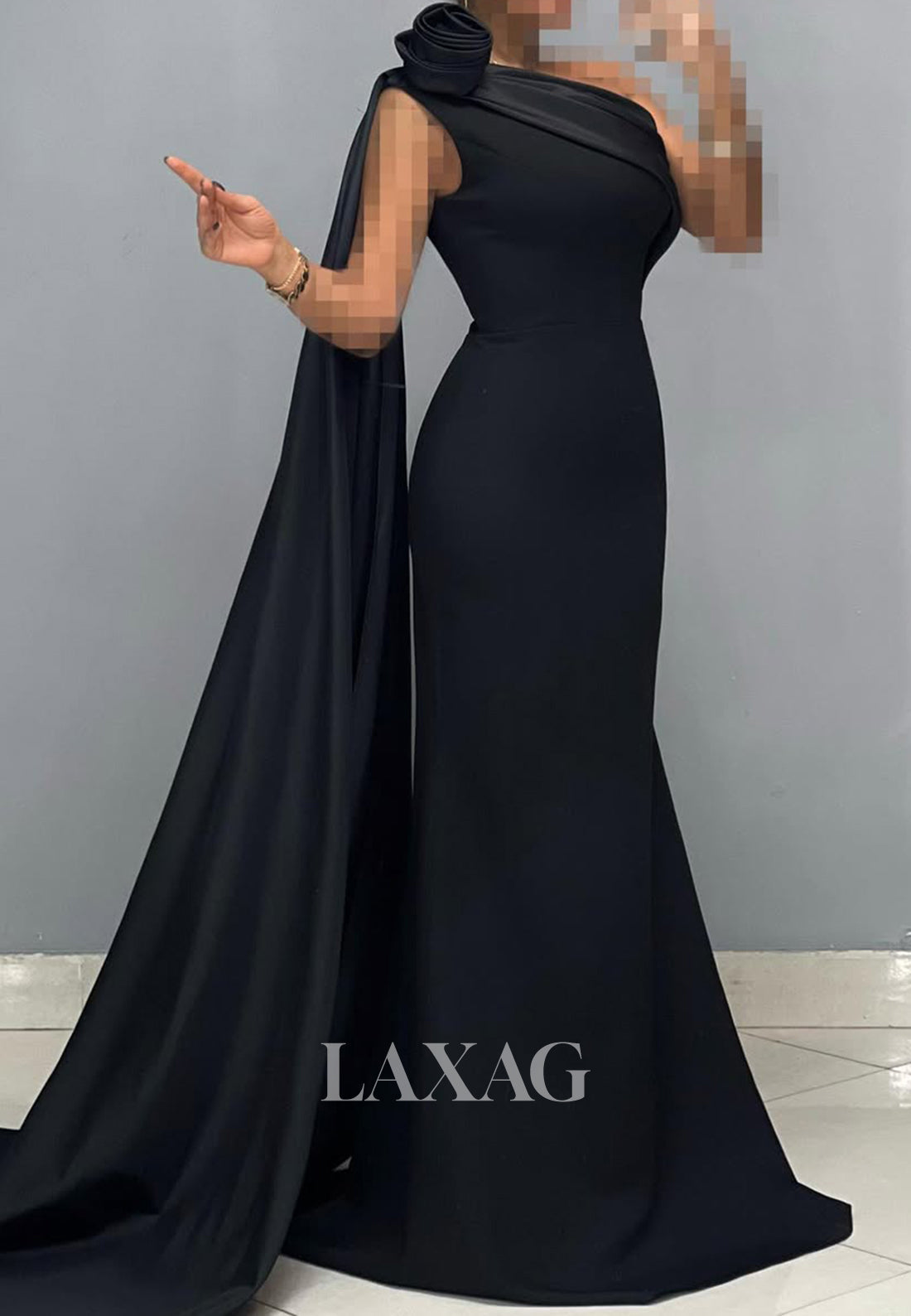 Asymmetrical-Neck Sleeveless Floral Embossed Party Gowns Pleated Sweep Train Satin Mermaid Prom Dress