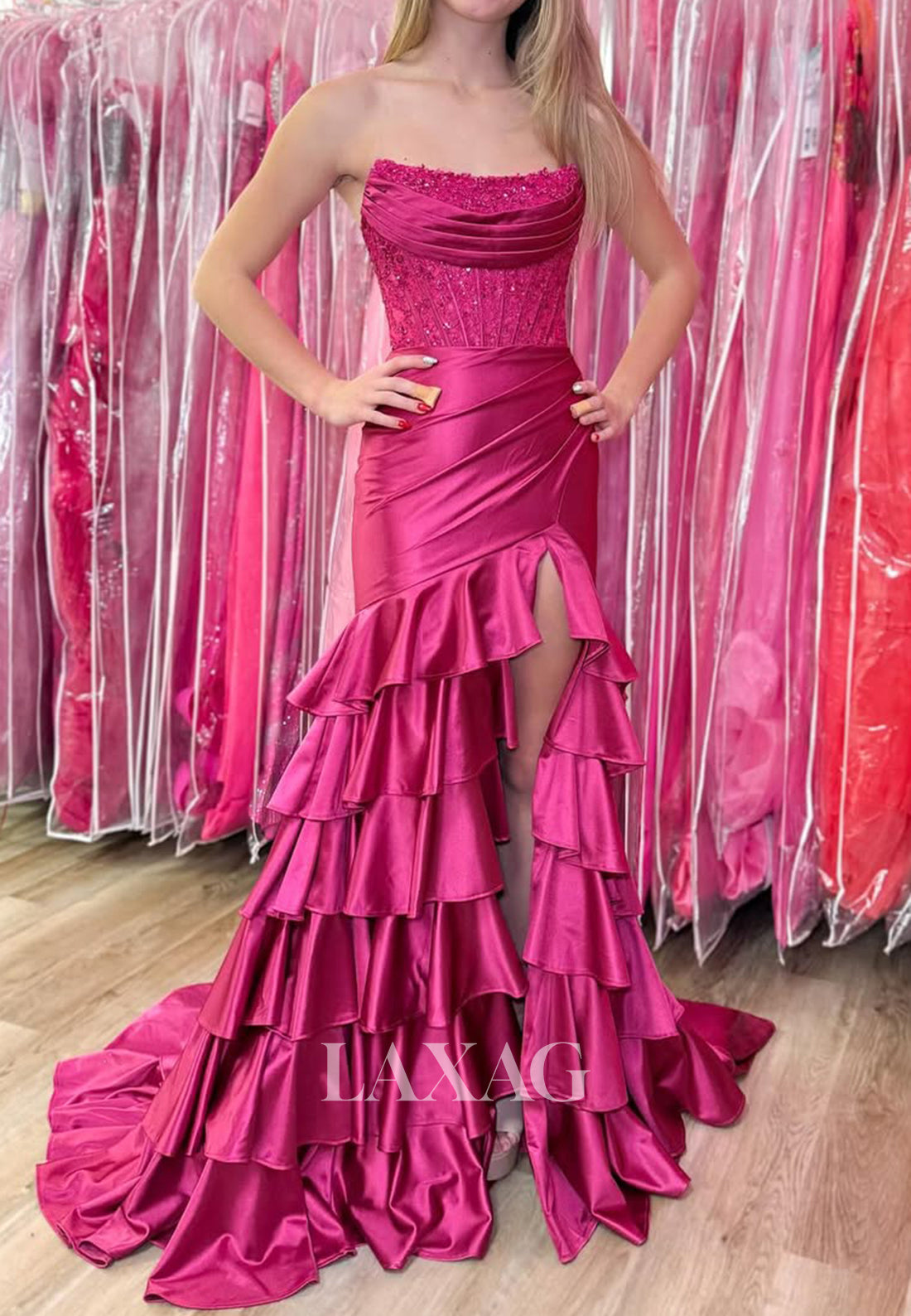 Scoop-Neck Sleeveless Satin Tiered Mermaid Prom Dress Pleated Beaded Sequined Pleated Formal Gowns