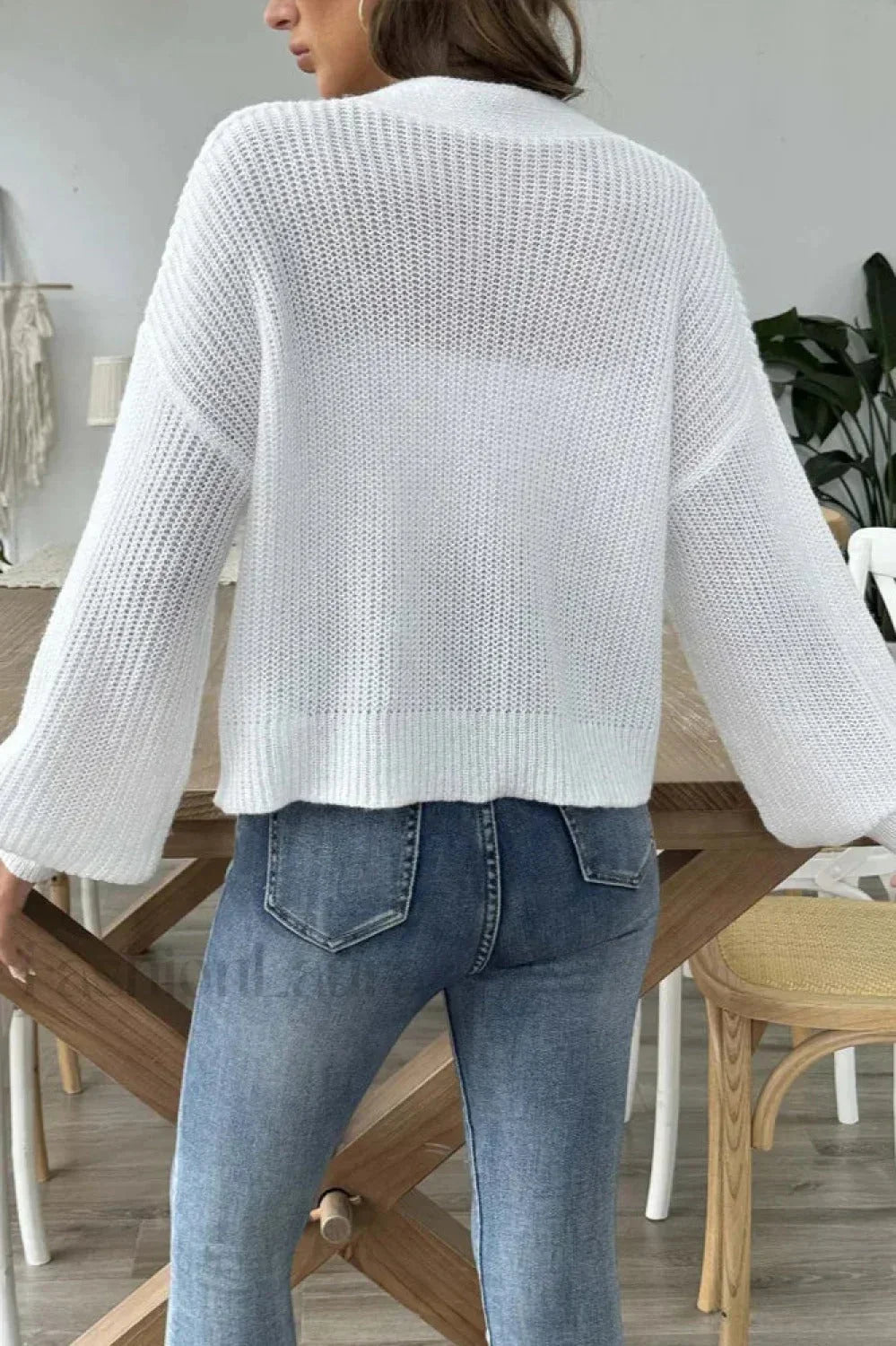 Short Floral Knit Long Sleeve Cardigan