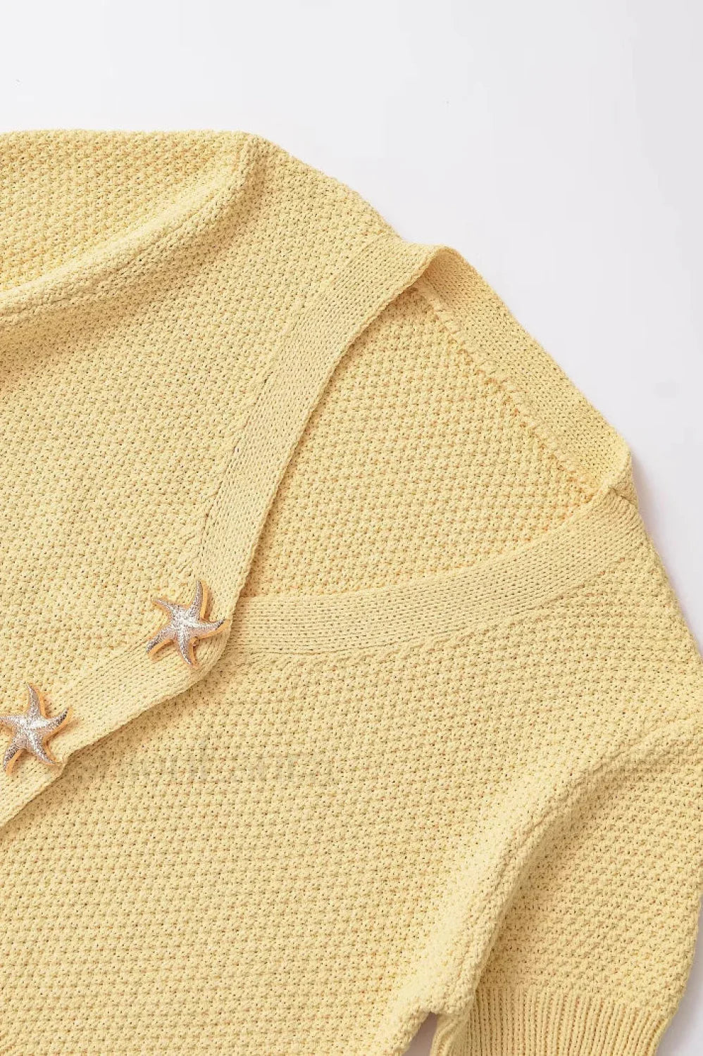 Short Sleeve Starfish Button Knit Cardigan