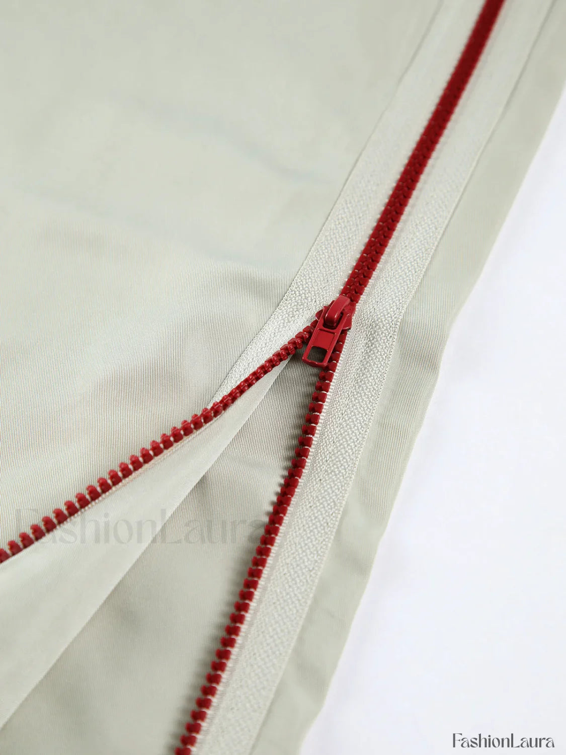 Side Zippered Graceful Cargo Pants