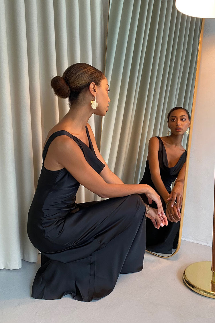 Silky Cowl Neck Sleeveless Satin Fishtail Evening Maxi Dress - Black 4