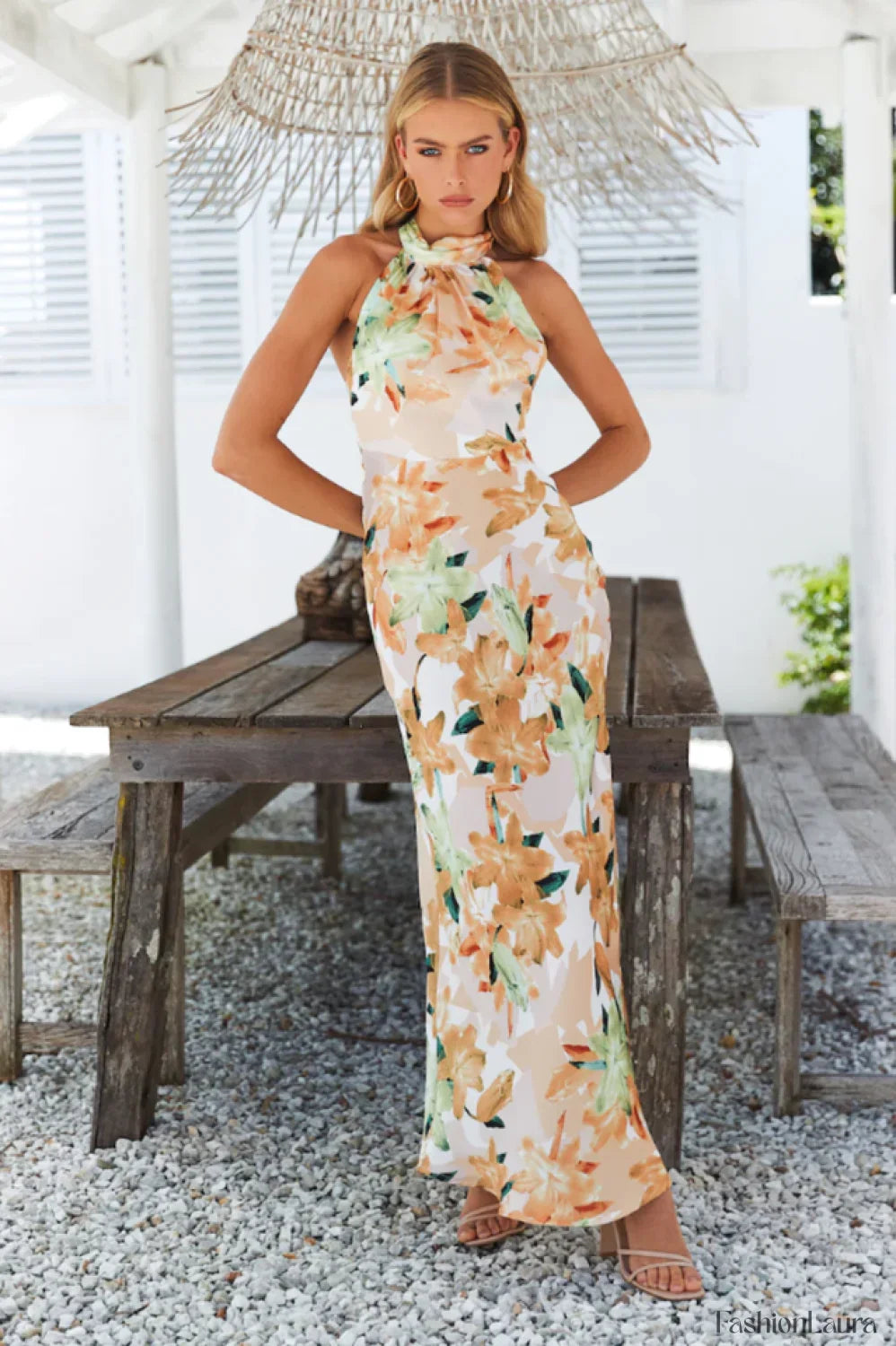 Simply Sleek Stylish Maxi Dress
