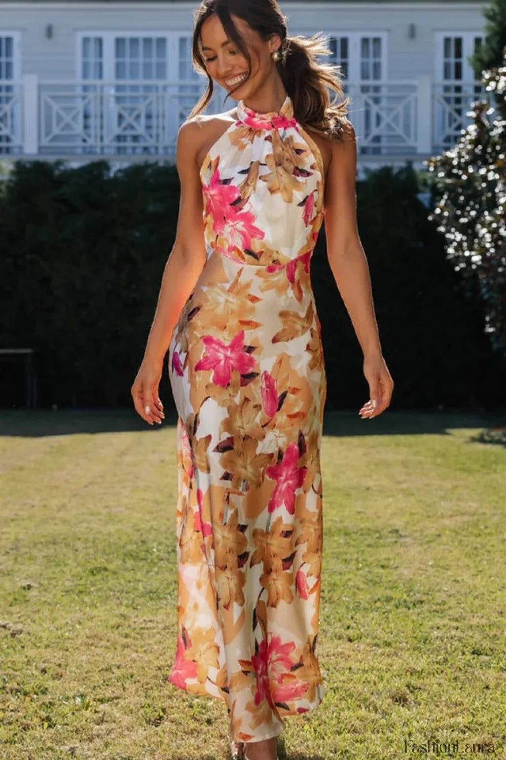 Simply Sleek Stylish Maxi Dress