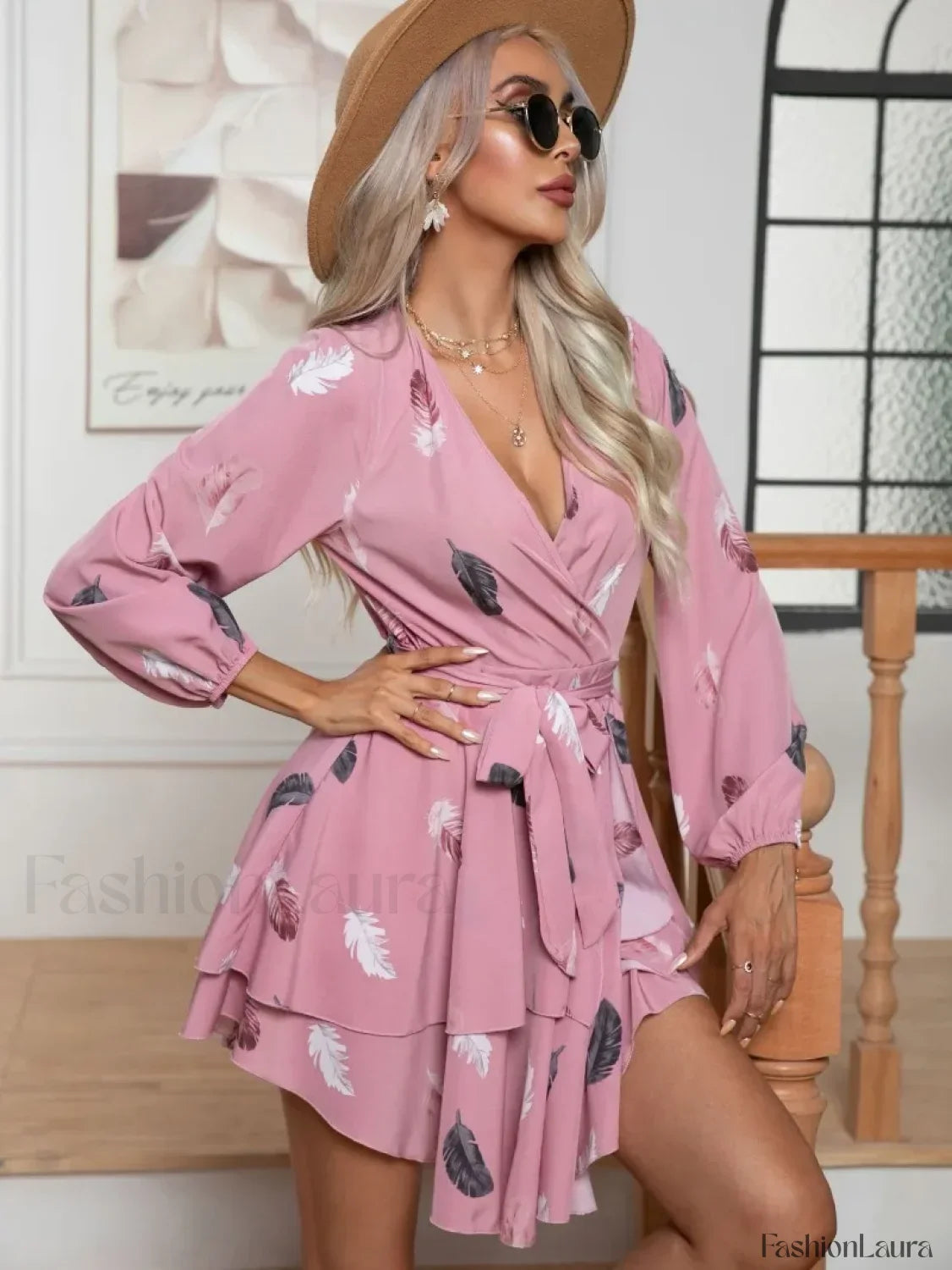 Skinny Feather Printed V-neck for Women New 2024 Mini Dress