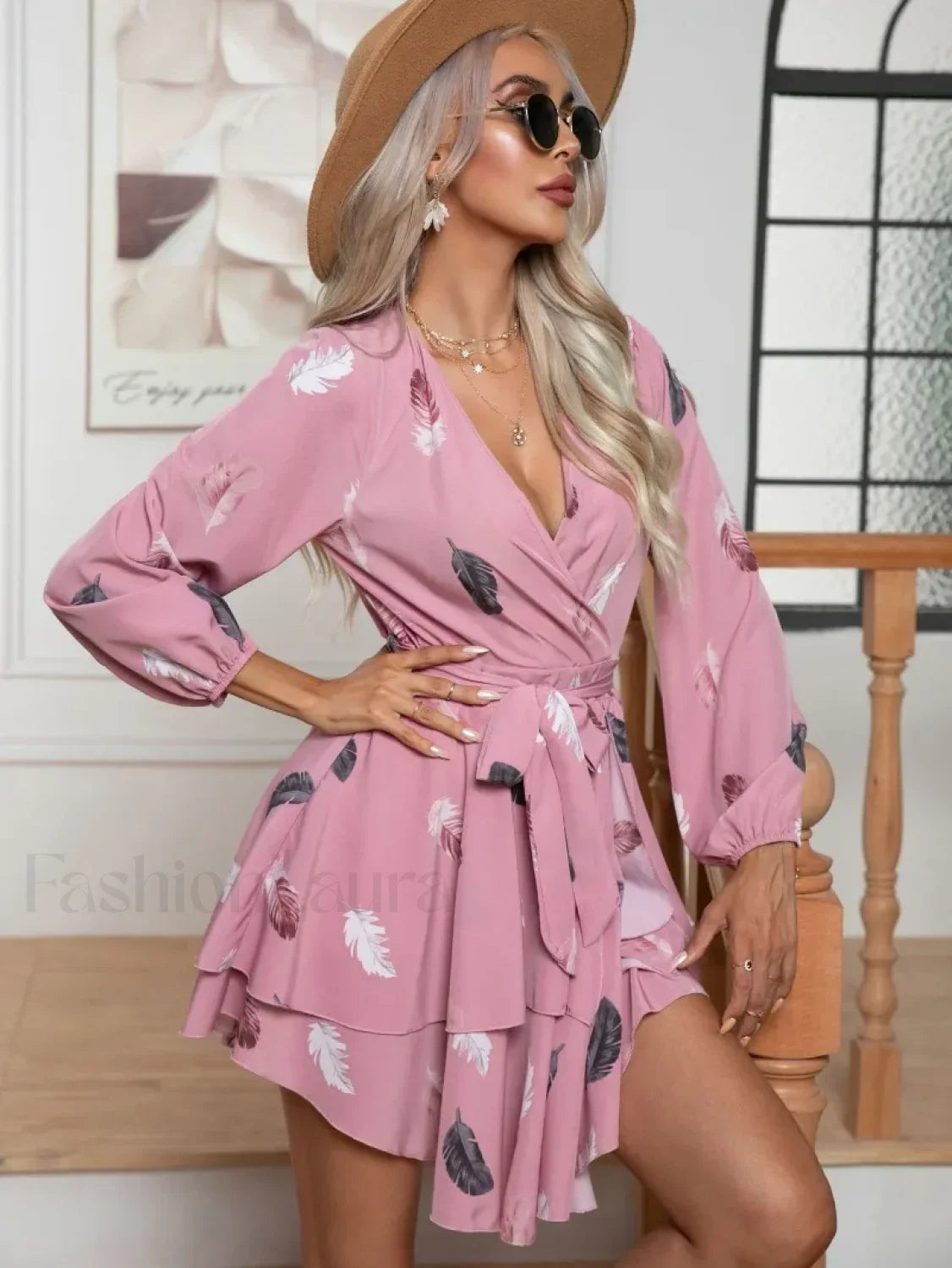 Skinny Feather Printed V-neck for Women New 2024 Mini Dress