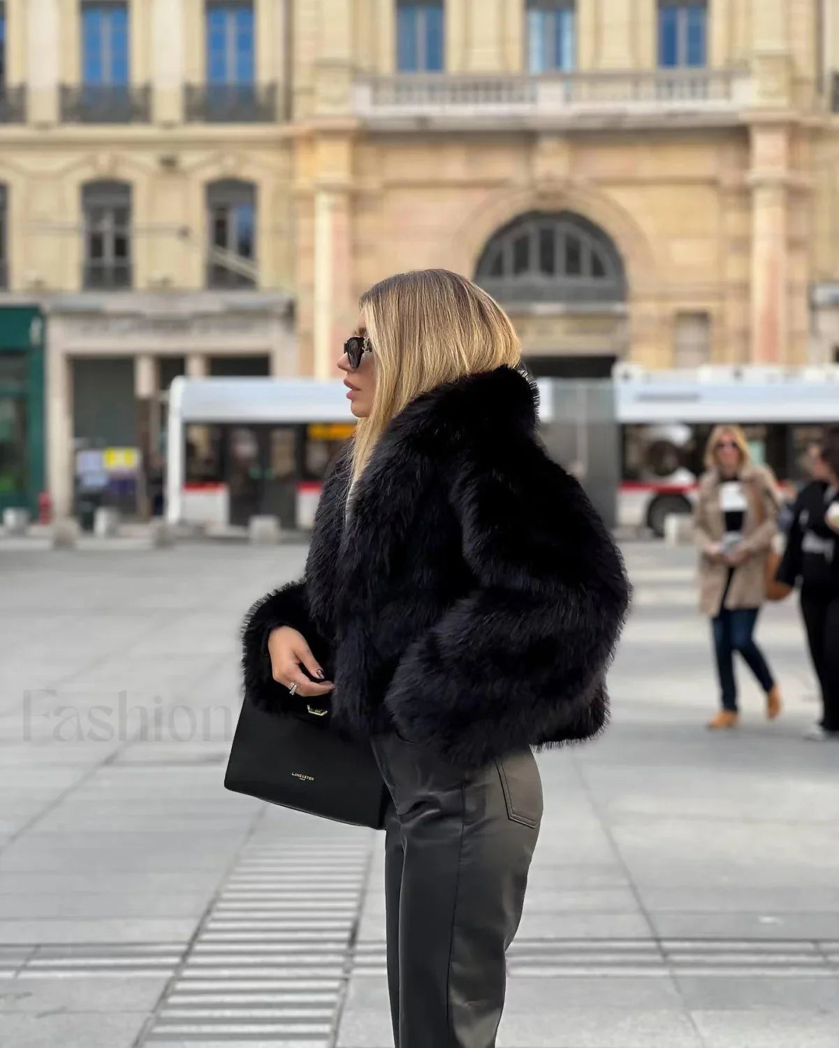 Solid Faux Graceful Fur Collar Jacket