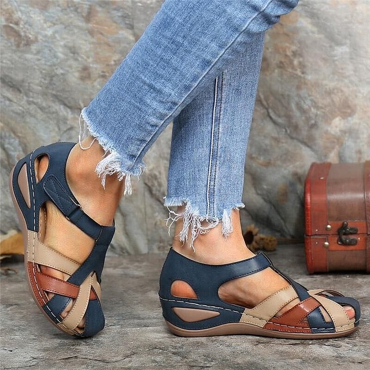 Closed Toe Cut Out Buckle Strap Wedge Sandals
