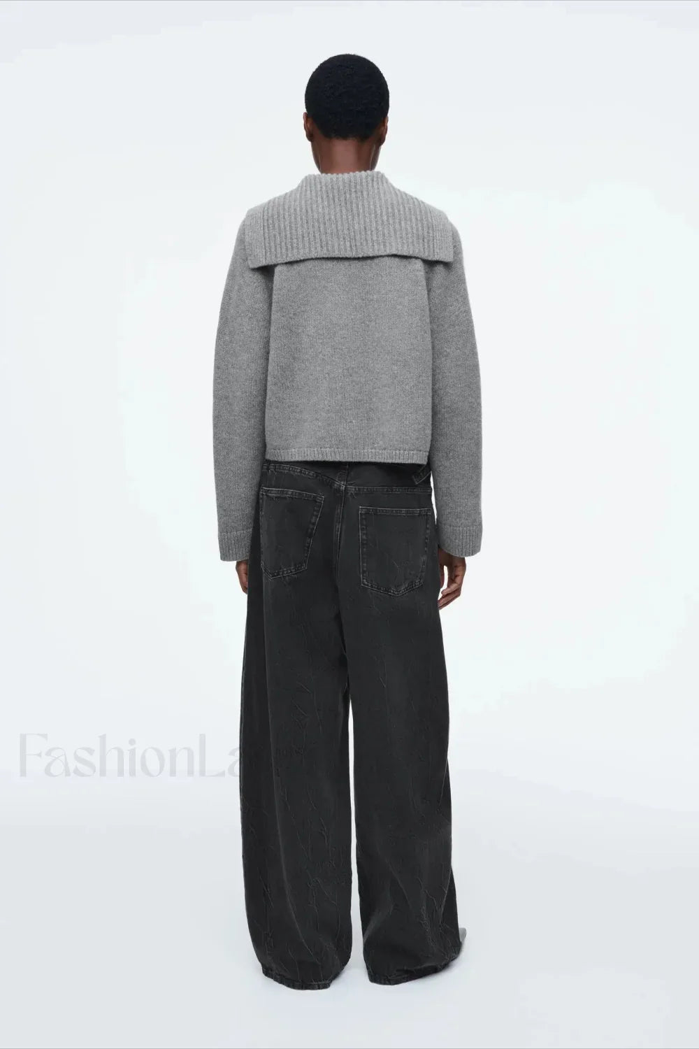 Spring Gray Crew-neck Knit Cardigan