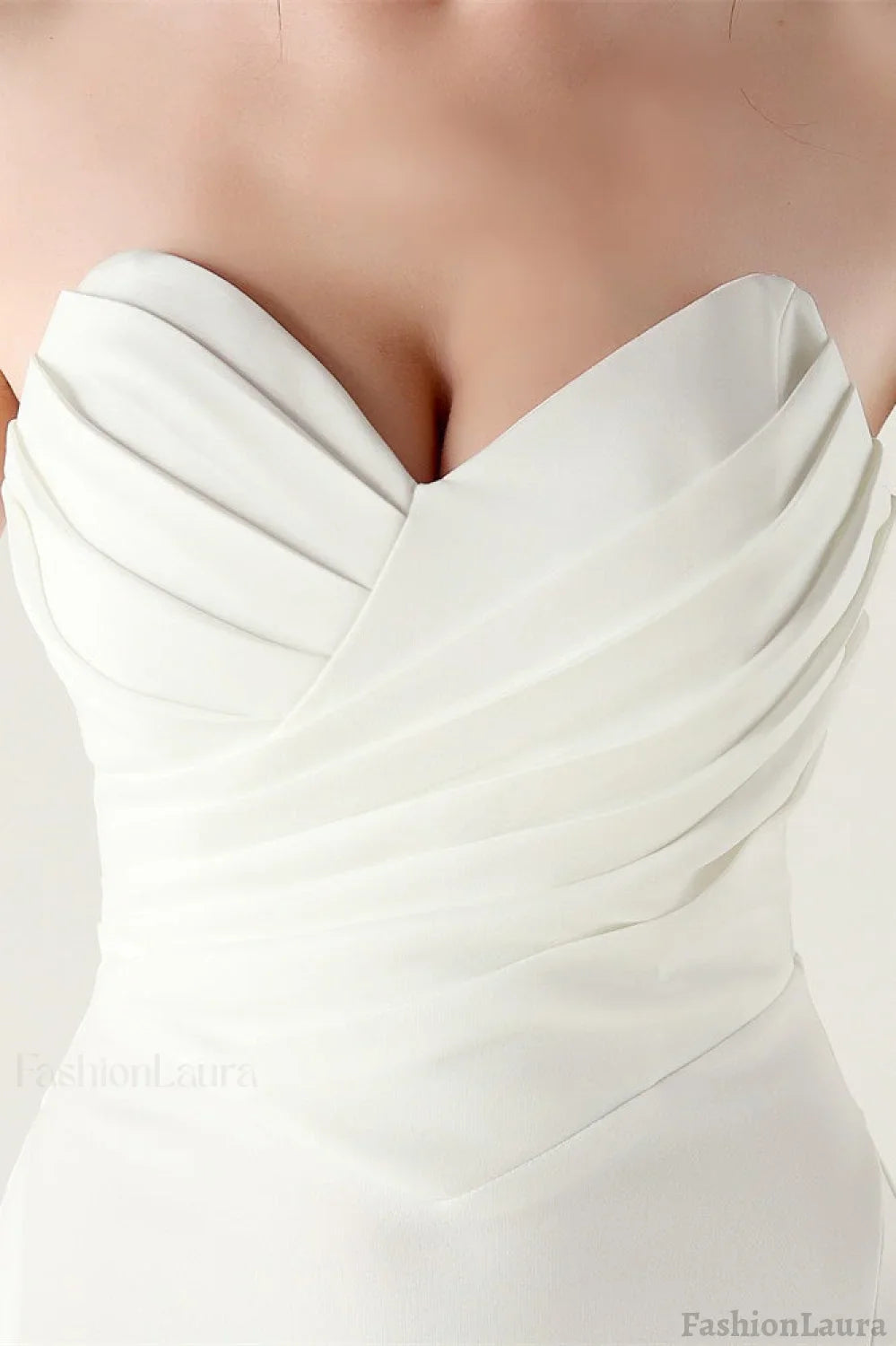 Strapless Sweetheart Pleated Party Dress