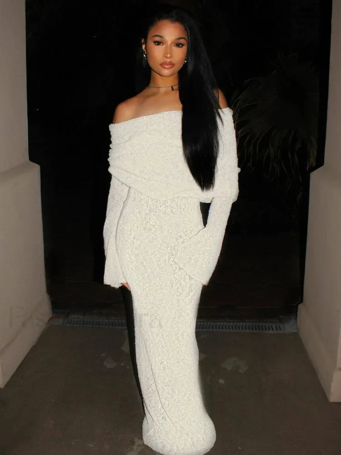 Stylish Knitted Sheer Beach Hollow Out Off-Shoulder Elegant Long Sleeve Maxi Dress