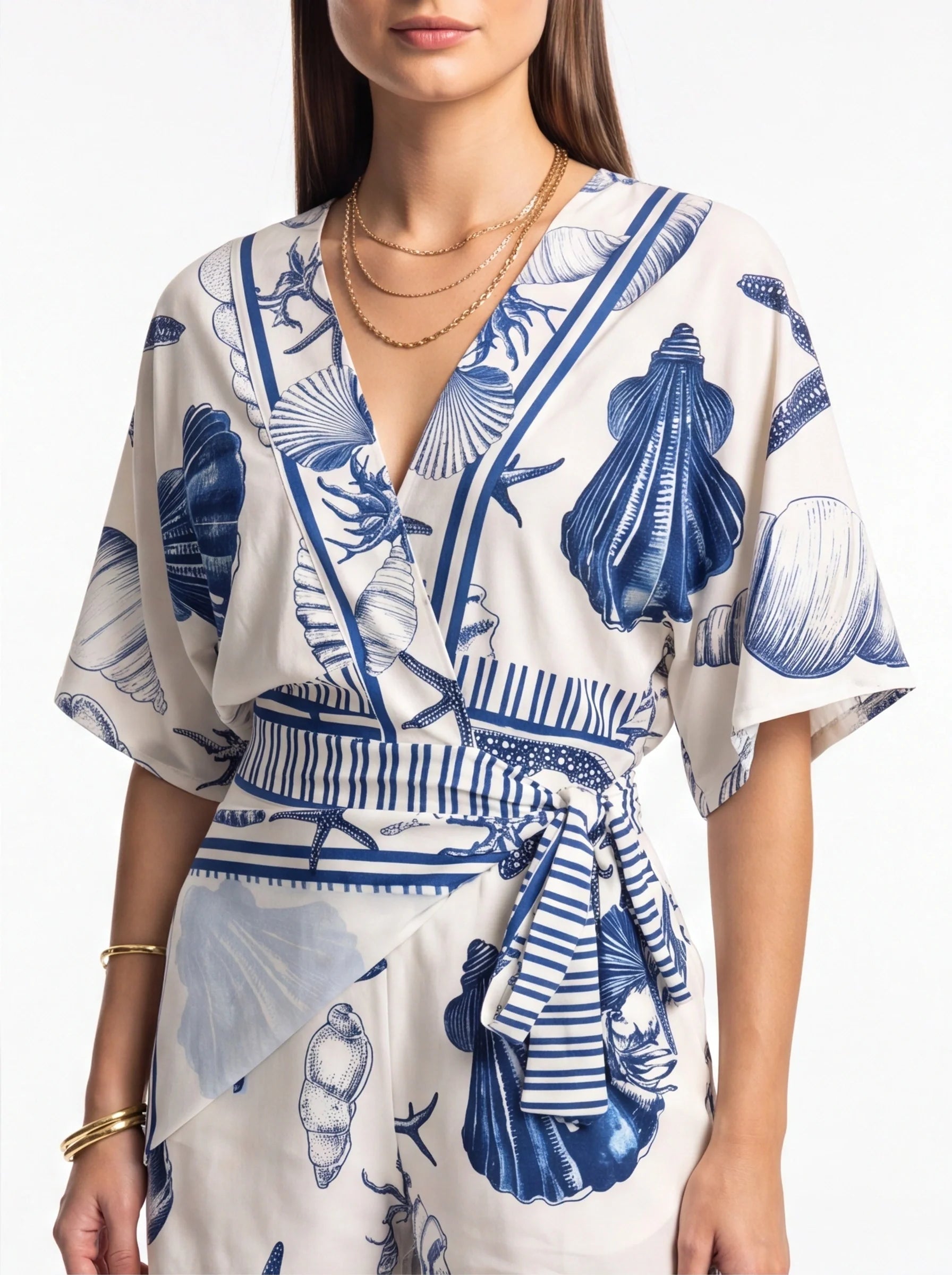 Stylish Lightweight Women's Romper with Pockets & Adjustable Straps