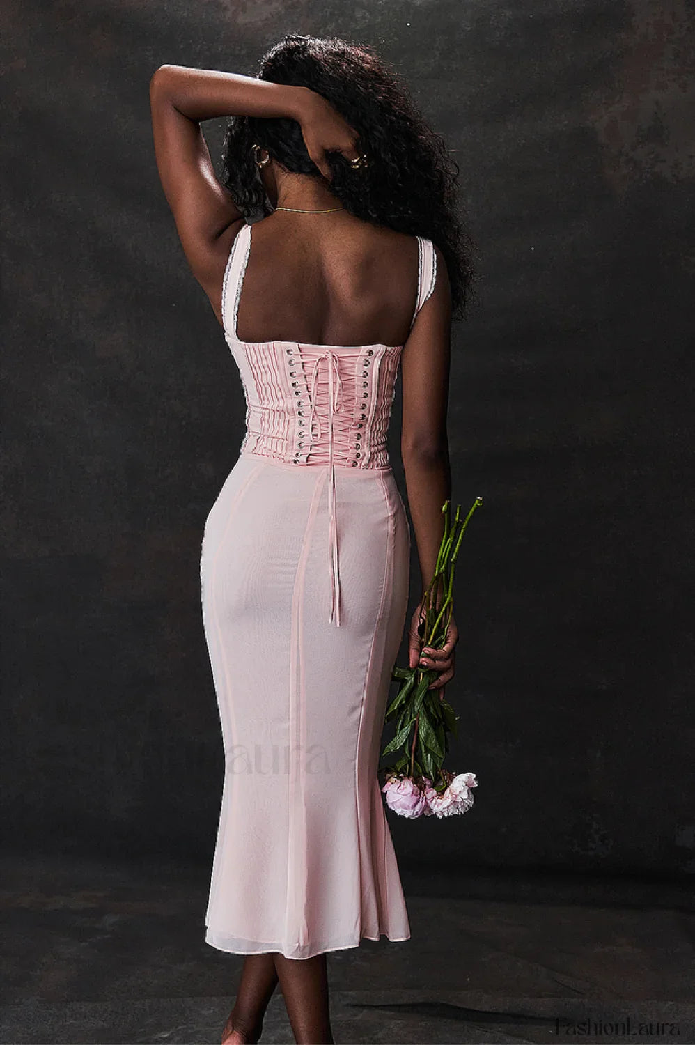 Syrah Soft Peach Charming Strappy Midi Dress