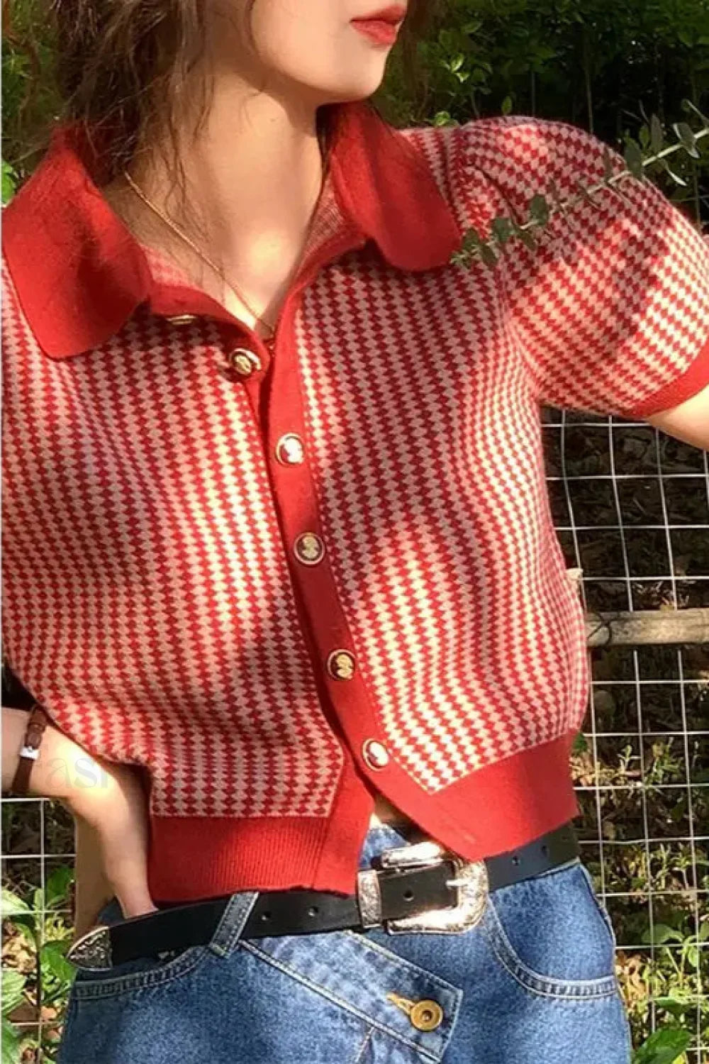 Thin Knit Turn-down Collar Short Sleeve Cardigan