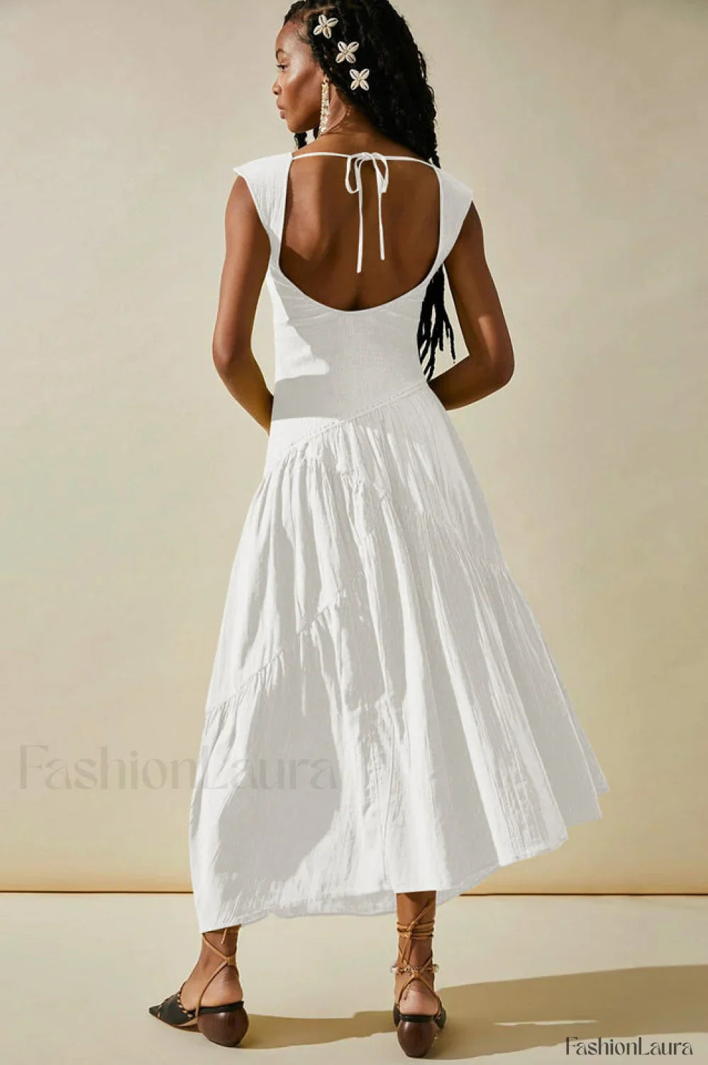 Traveler Elegant Midi Dress