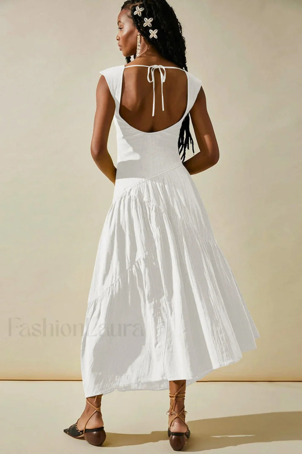 Traveler Elegant Midi Dress