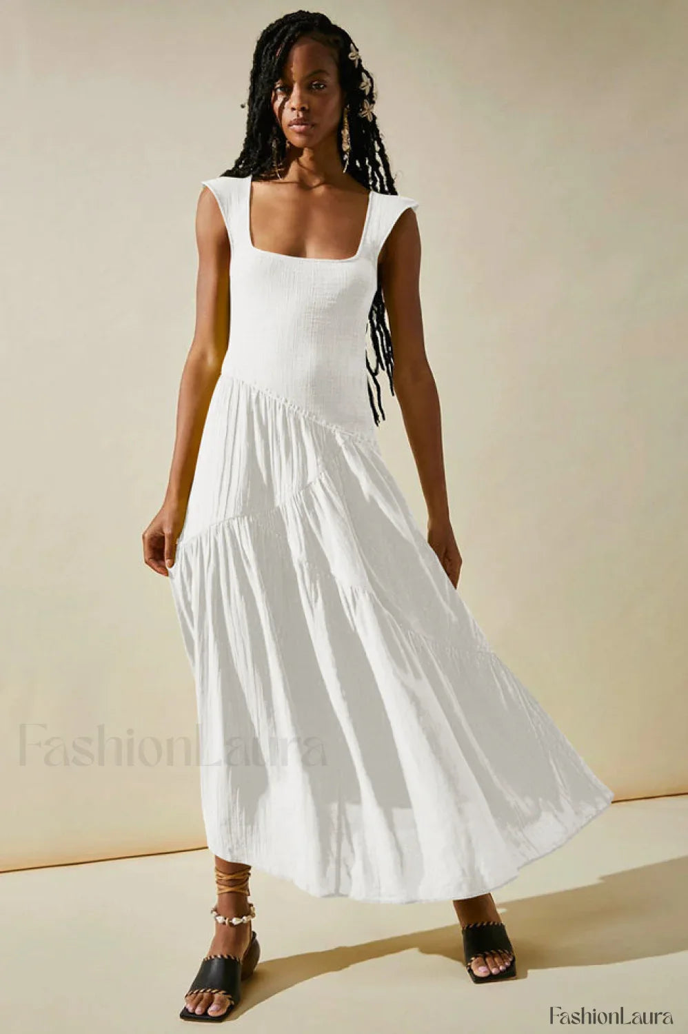 Traveler Elegant Midi Dress